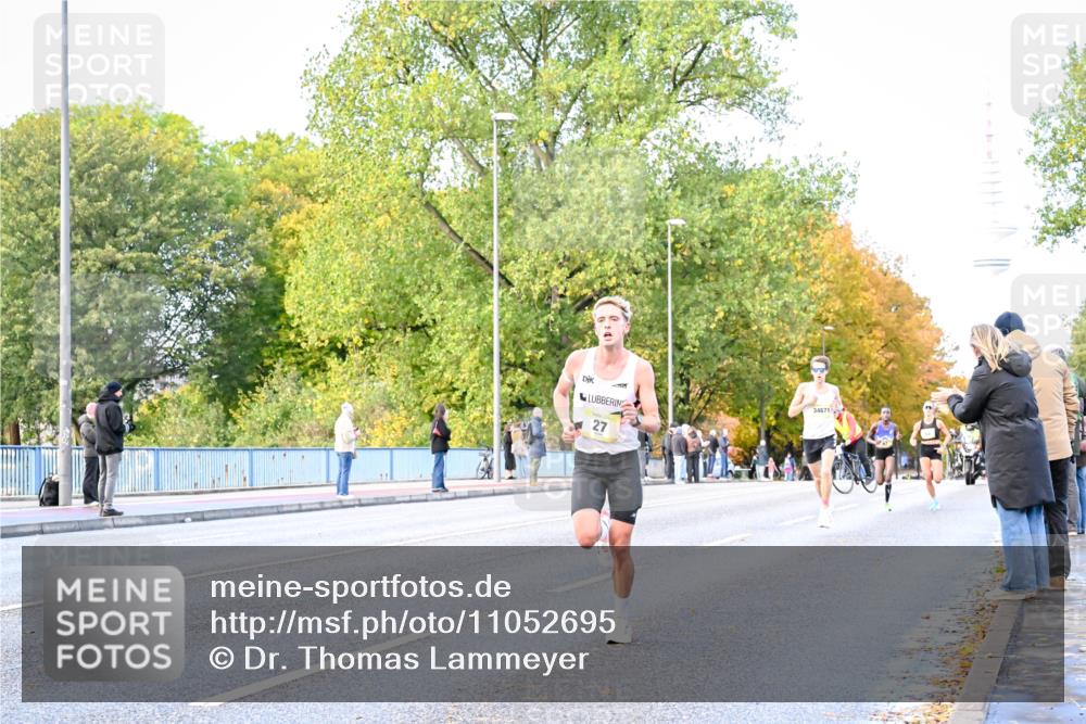 25.10.2026 - hella hamburg halbmarathon Dr. Thomas Lammeyer http://msf.ph/oto/11052695 25.10.2026 10:13:16 Kennedybrücke 27, 34671 meine-sportfotos.de