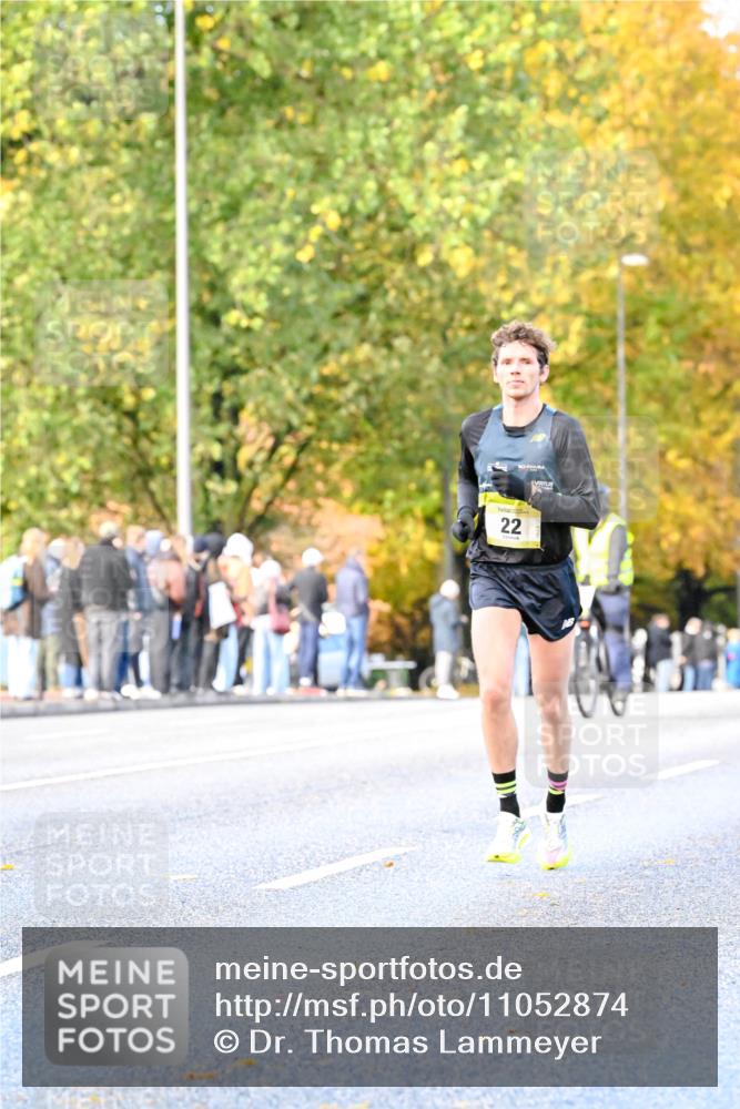 25.10.2026 - hella hamburg halbmarathon Dr. Thomas Lammeyer http://msf.ph/oto/11052874 25.10.2026 10:14:06 Kennedybrücke 22, 22 meine-sportfotos.de