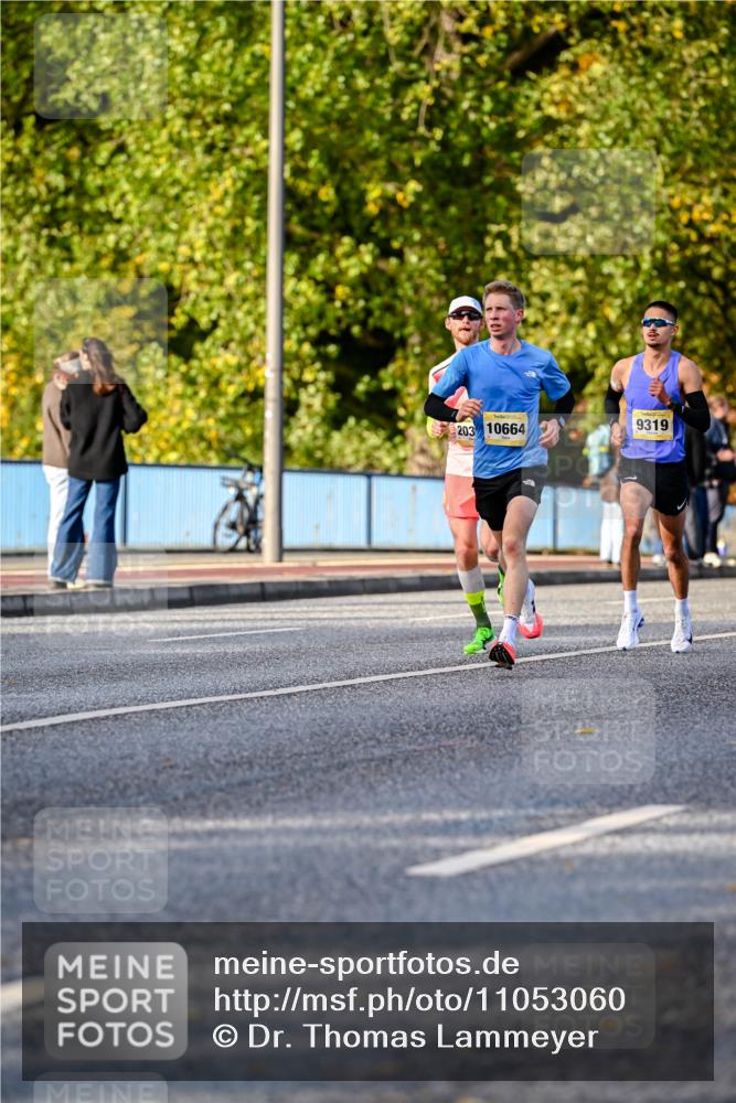 25.10.2026 - hella hamburg halbmarathon Dr. Thomas Lammeyer http://msf.ph/oto/11053060 25.10.2026 10:14:49 Kennedybrücke 1, 203, 10664, 9319 meine-sportfotos.de