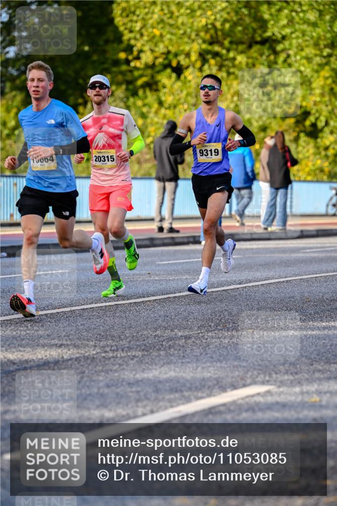25.10.2026 - hella hamburg halbmarathon Dr. Thomas Lammeyer http://msf.ph/oto/11053085 25.10.2026 10:14:52 Kennedybrücke 15004, 20315, 9319 meine-sportfotos.de