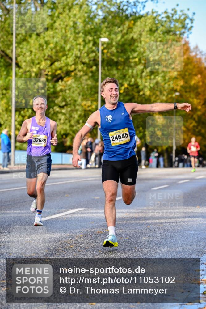 25.10.2026 - hella hamburg halbmarathon Dr. Thomas Lammeyer http://msf.ph/oto/11053102 25.10.2026 10:15:02 Kennedybrücke 32685, 24545 meine-sportfotos.de