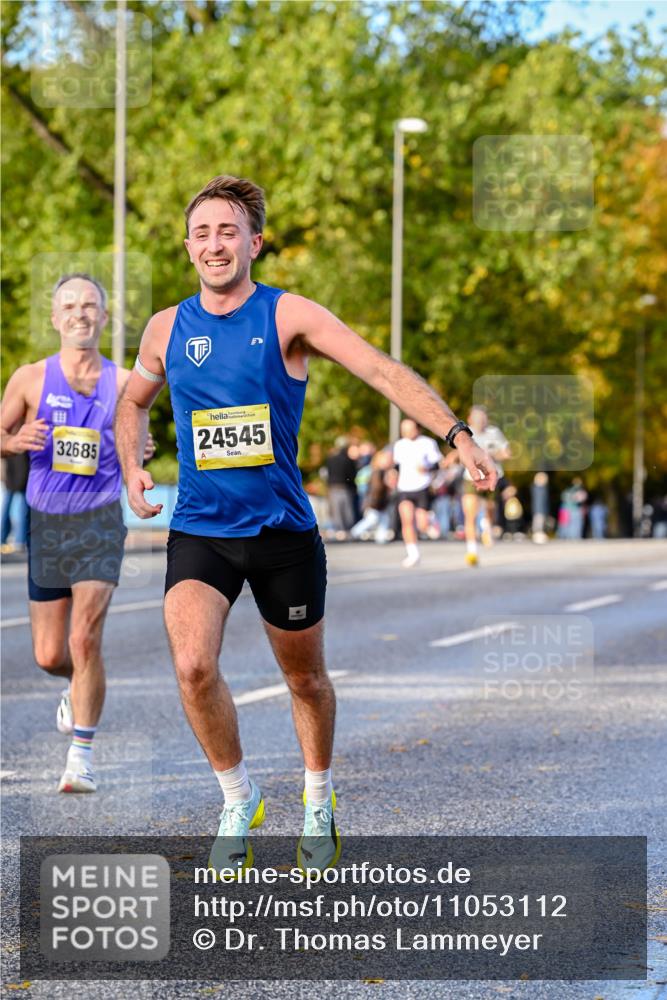 25.10.2026 - hella hamburg halbmarathon Dr. Thomas Lammeyer http://msf.ph/oto/11053112 25.10.2026 10:15:03 Kennedybrücke 32685, 24545 meine-sportfotos.de