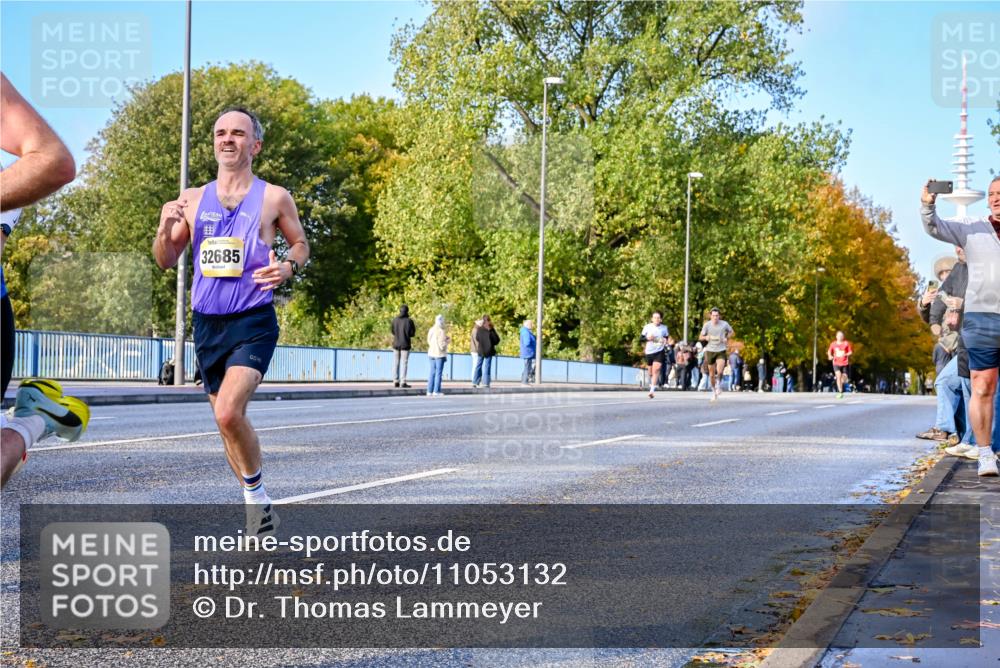 25.10.2026 - hella hamburg halbmarathon Dr. Thomas Lammeyer http://msf.ph/oto/11053132 25.10.2026 10:15:04 Kennedybrücke 32685 meine-sportfotos.de