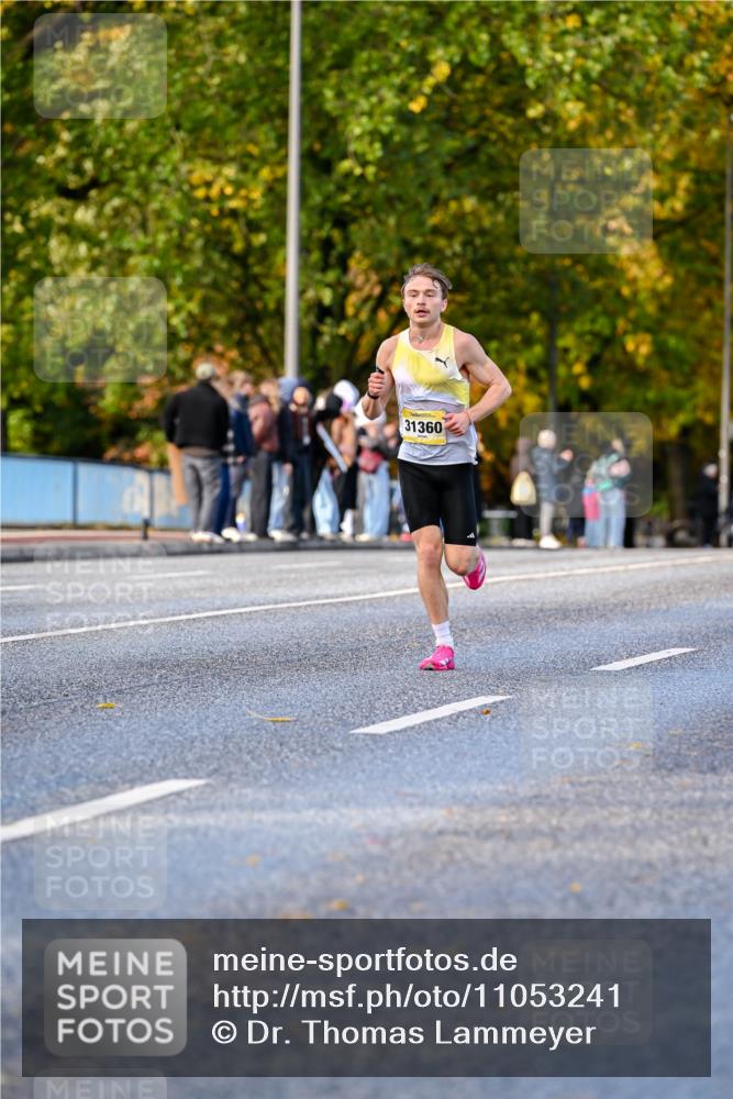 25.10.2026 - hella hamburg halbmarathon Dr. Thomas Lammeyer http://msf.ph/oto/11053241 25.10.2026 10:15:24 Kennedybrücke 31360 meine-sportfotos.de