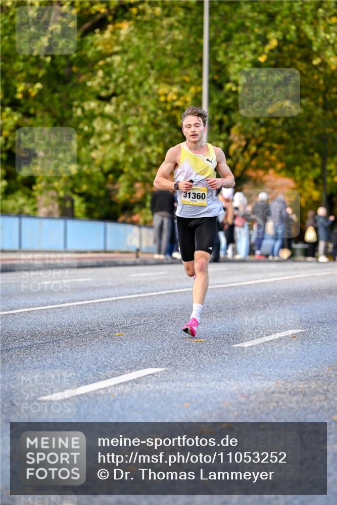 25.10.2026 - hella hamburg halbmarathon Dr. Thomas Lammeyer http://msf.ph/oto/11053252 25.10.2026 10:15:25 Kennedybrücke 31360 meine-sportfotos.de