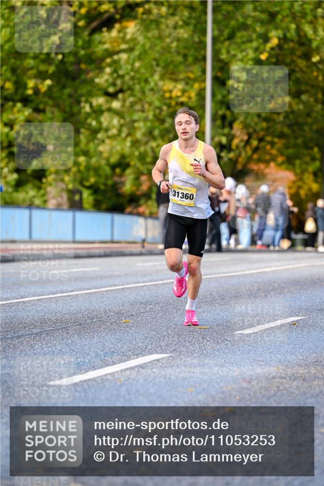 25.10.2026 - hella hamburg halbmarathon Dr. Thomas Lammeyer http://msf.ph/oto/11053253 25.10.2026 10:15:25 Kennedybrücke 31360 meine-sportfotos.de