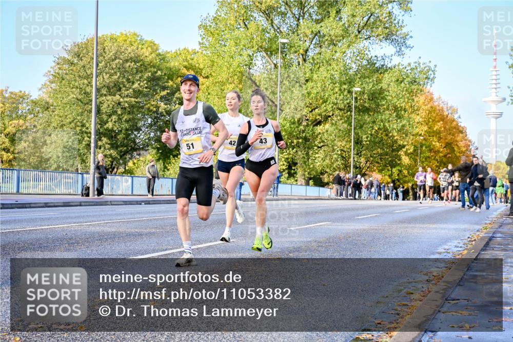 25.10.2026 - hella hamburg halbmarathon Dr. Thomas Lammeyer http://msf.ph/oto/11053382 25.10.2026 10:15:47 Kennedybrücke 51, 42, 43 meine-sportfotos.de