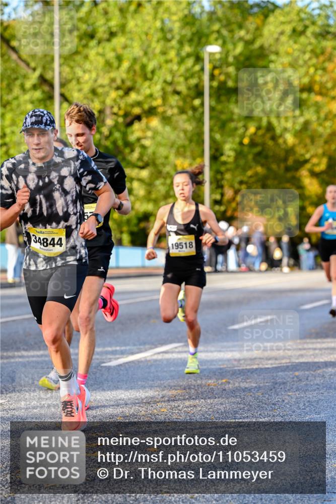 25.10.2026 - hella hamburg halbmarathon Dr. Thomas Lammeyer http://msf.ph/oto/11053459 25.10.2026 10:15:53 Kennedybrücke 34844, 19518 meine-sportfotos.de