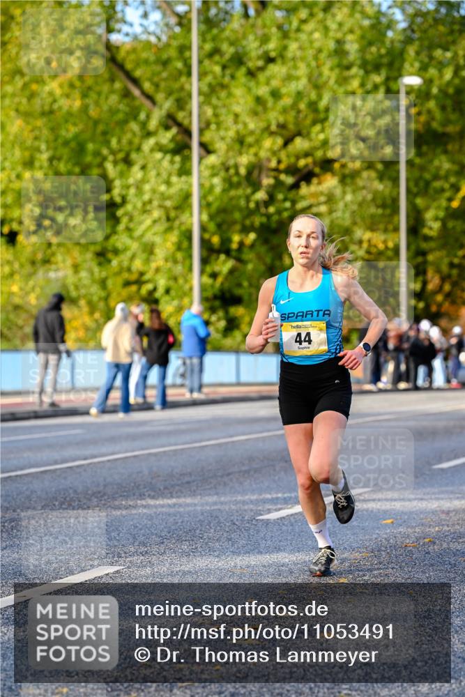 25.10.2026 - hella hamburg halbmarathon Dr. Thomas Lammeyer http://msf.ph/oto/11053491 25.10.2026 10:15:56 Kennedybrücke 44 meine-sportfotos.de