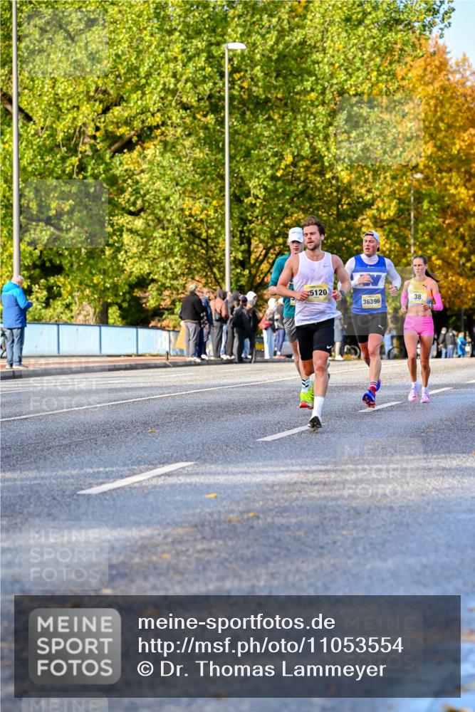 25.10.2026 - hella hamburg halbmarathon Dr. Thomas Lammeyer http://msf.ph/oto/11053554 25.10.2026 10:16:05 Kennedybrücke 5120, 38, 36396 meine-sportfotos.de