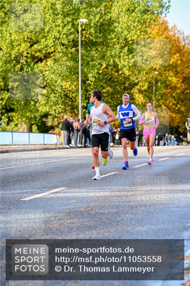 25.10.2026 - hella hamburg halbmarathon Dr. Thomas Lammeyer http://msf.ph/oto/11053558 25.10.2026 10:16:05 Kennedybrücke 35120, 36396, 38 meine-sportfotos.de