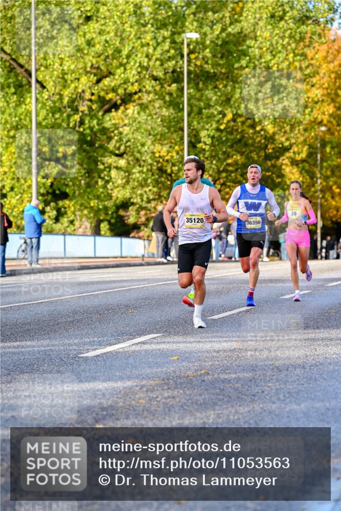 25.10.2026 - hella hamburg halbmarathon Dr. Thomas Lammeyer http://msf.ph/oto/11053563 25.10.2026 10:16:05 Kennedybrücke 35120, 36396, 38 meine-sportfotos.de