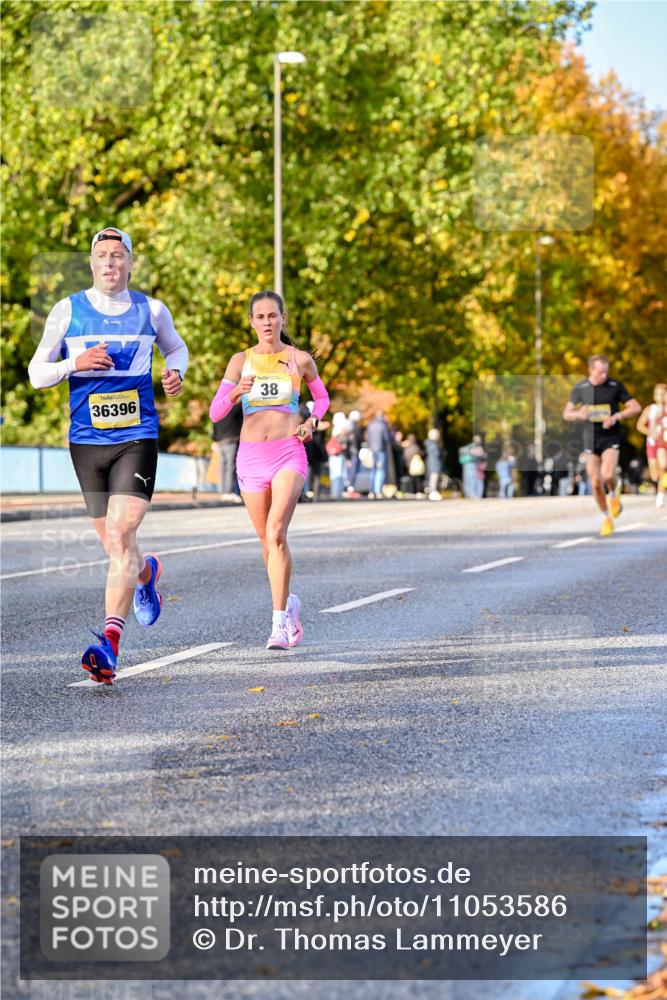 25.10.2026 - hella hamburg halbmarathon Dr. Thomas Lammeyer http://msf.ph/oto/11053586 25.10.2026 10:16:07 Kennedybrücke 36396, 38 meine-sportfotos.de