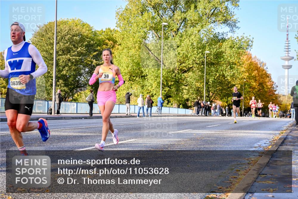 25.10.2026 - hella hamburg halbmarathon Dr. Thomas Lammeyer http://msf.ph/oto/11053628 25.10.2026 10:16:10 Kennedybrücke 3639, 38 meine-sportfotos.de