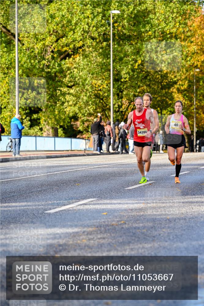 25.10.2026 - hella hamburg halbmarathon Dr. Thomas Lammeyer http://msf.ph/oto/11053667 25.10.2026 10:16:14 Kennedybrücke 34396, 40 meine-sportfotos.de