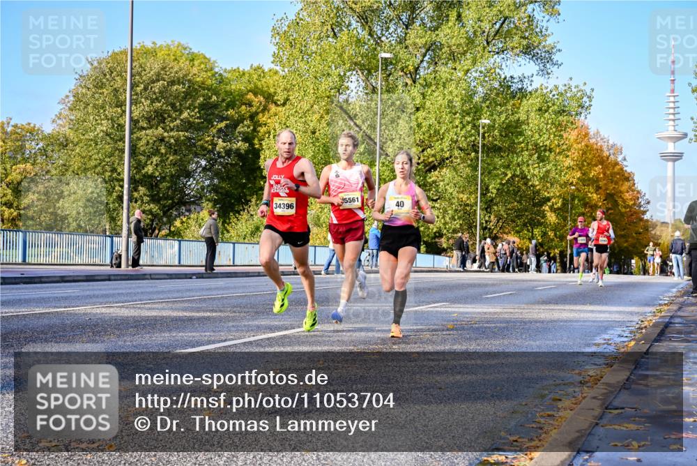 25.10.2026 - hella hamburg halbmarathon Dr. Thomas Lammeyer http://msf.ph/oto/11053704 25.10.2026 10:16:18 Kennedybrücke 45561, 34396, 40 meine-sportfotos.de