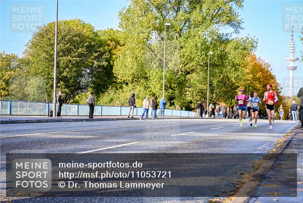 25.10.2026 - hella hamburg halbmarathon Dr. Thomas Lammeyer http://msf.ph/oto/11053721 25.10.2026 10:16:19 Kennedybrücke 11655, 16361 meine-sportfotos.de