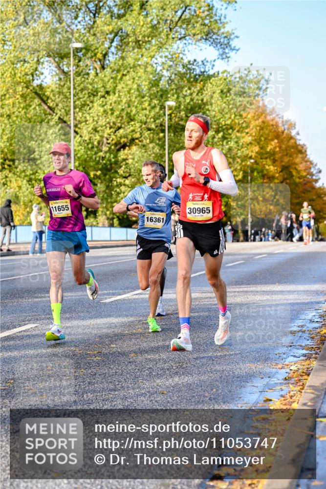 25.10.2026 - hella hamburg halbmarathon Dr. Thomas Lammeyer http://msf.ph/oto/11053747 25.10.2026 10:16:22 Kennedybrücke 11655, 16361, 30965 meine-sportfotos.de