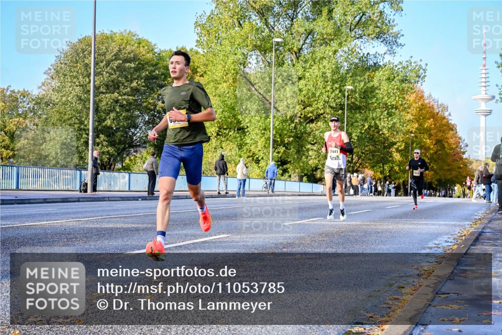 25.10.2026 - hella hamburg halbmarathon Dr. Thomas Lammeyer http://msf.ph/oto/11053785 25.10.2026 10:16:32 Kennedybrücke 7441 meine-sportfotos.de