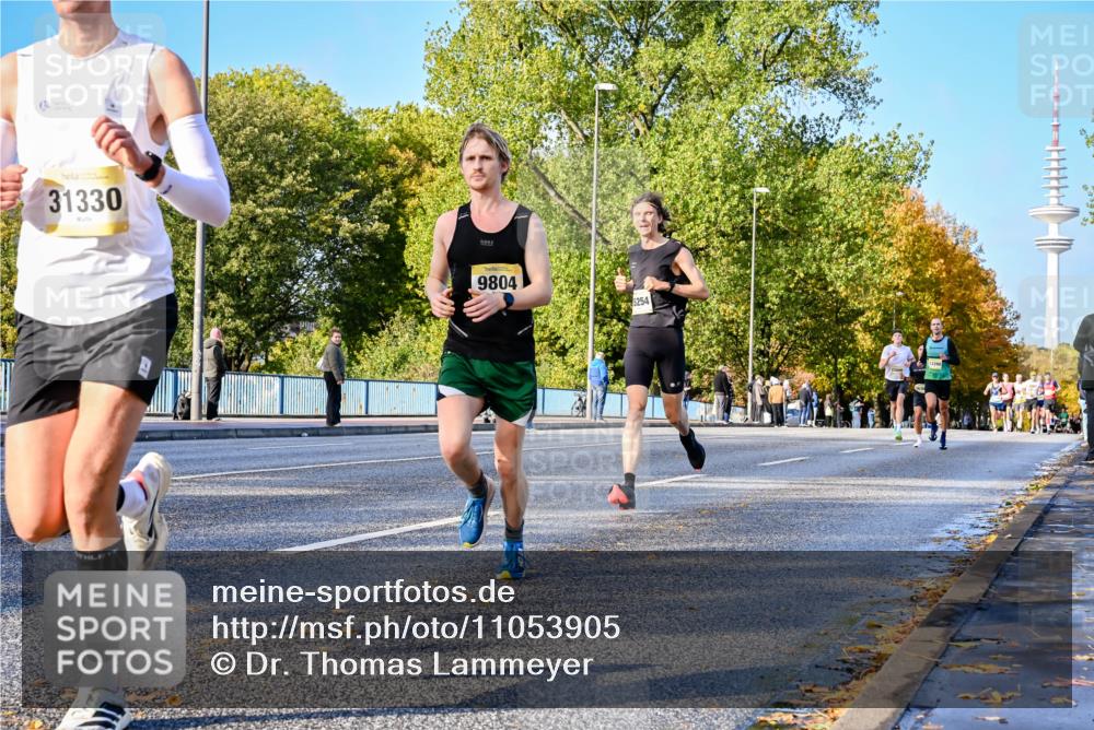25.10.2026 - hella hamburg halbmarathon Dr. Thomas Lammeyer http://msf.ph/oto/11053905 25.10.2026 10:16:49 Kennedybrücke 31330, 9804, 5254 meine-sportfotos.de