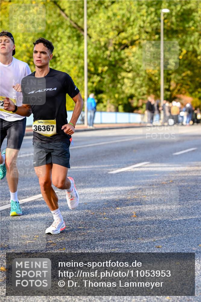 25.10.2026 - hella hamburg halbmarathon Dr. Thomas Lammeyer http://msf.ph/oto/11053953 25.10.2026 10:16:54 Kennedybrücke 22, 36367 meine-sportfotos.de