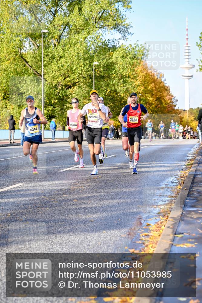 25.10.2026 - hella hamburg halbmarathon Dr. Thomas Lammeyer http://msf.ph/oto/11053985 25.10.2026 10:16:59 Kennedybrücke 6342, 33610, 22628, 4758, 3388 meine-sportfotos.de