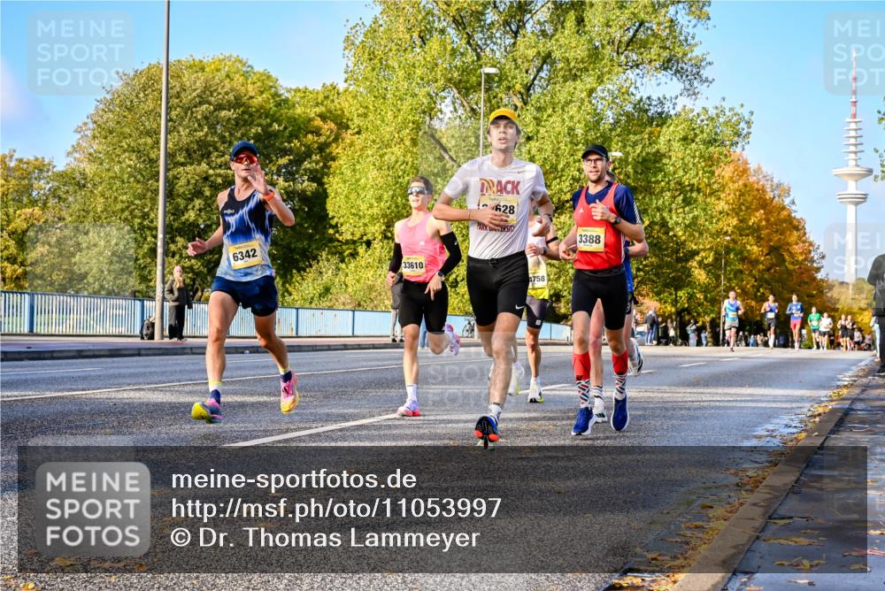 25.10.2026 - hella hamburg halbmarathon Dr. Thomas Lammeyer http://msf.ph/oto/11053997 25.10.2026 10:17:00 Kennedybrücke 6342, 33610, 628, 4758, 3388 meine-sportfotos.de