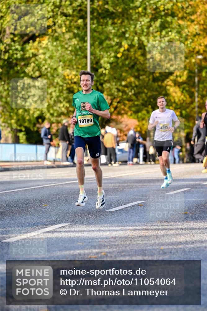 25.10.2026 - hella hamburg halbmarathon Dr. Thomas Lammeyer http://msf.ph/oto/11054064 25.10.2026 10:17:11 Kennedybrücke 10760, 3745 meine-sportfotos.de