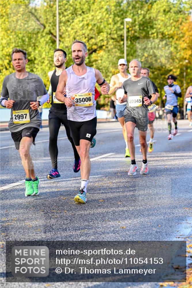 25.10.2026 - hella hamburg halbmarathon Dr. Thomas Lammeyer http://msf.ph/oto/11054153 25.10.2026 10:17:24 Kennedybrücke 2997, 35006, 20045 meine-sportfotos.de