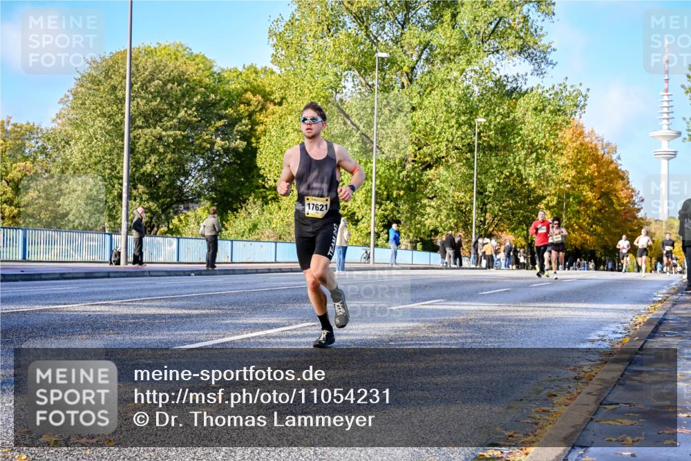 25.10.2026 - hella hamburg halbmarathon Dr. Thomas Lammeyer http://msf.ph/oto/11054231 25.10.2026 10:17:36 Kennedybrücke 17621 meine-sportfotos.de
