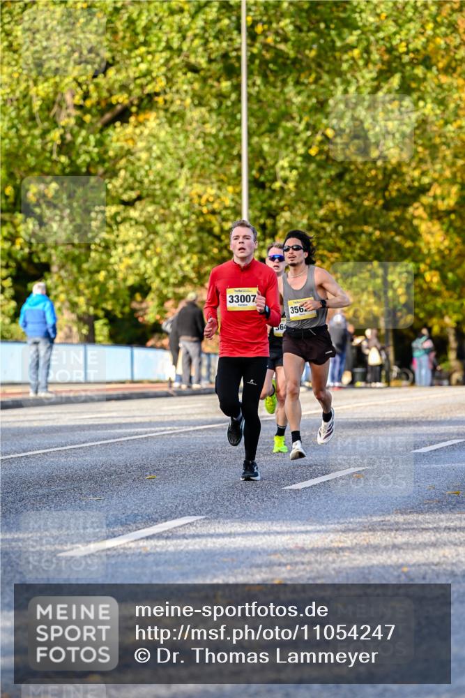 25.10.2026 - hella hamburg halbmarathon Dr. Thomas Lammeyer http://msf.ph/oto/11054247 25.10.2026 10:17:38 Kennedybrücke 33007, 36, 356 meine-sportfotos.de