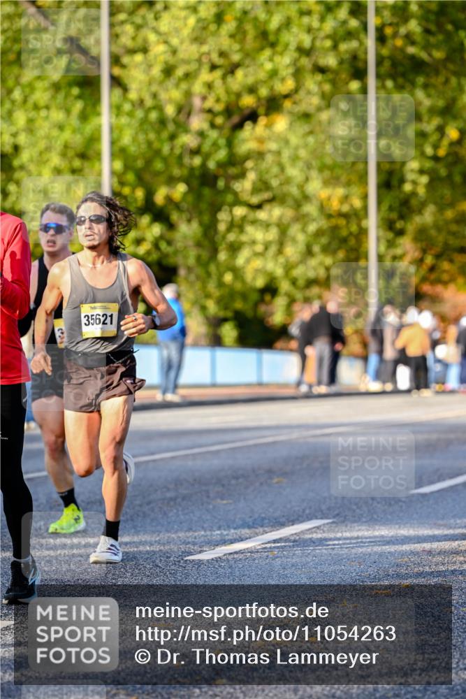 25.10.2026 - hella hamburg halbmarathon Dr. Thomas Lammeyer http://msf.ph/oto/11054263 25.10.2026 10:17:40 Kennedybrücke 35621 meine-sportfotos.de