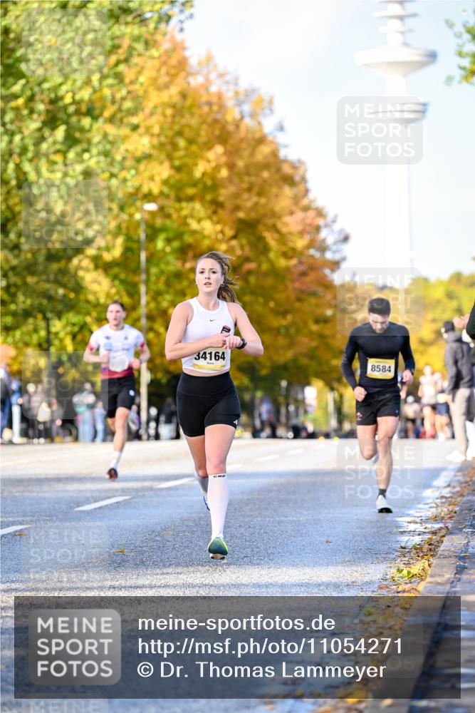 25.10.2026 - hella hamburg halbmarathon Dr. Thomas Lammeyer http://msf.ph/oto/11054271 25.10.2026 10:17:41 Kennedybrücke 34164, 8584 meine-sportfotos.de