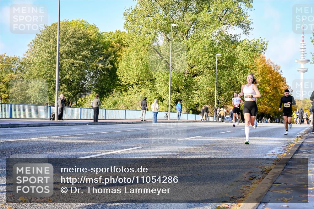 25.10.2026 - hella hamburg halbmarathon Dr. Thomas Lammeyer http://msf.ph/oto/11054286 25.10.2026 10:17:43 Kennedybrücke 34, 8584 meine-sportfotos.de