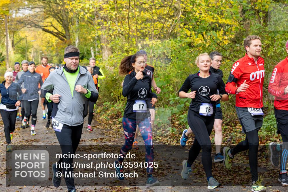 07.11.2021 - Bramfelder Winterlaufserie 2021/2022 Lauf 1 Michael Strokosch http://msf.ph/oto/3594025 07.11.2021 10:43:37 Laufen 16, 032, 17, 134 meine-sportfotos.de