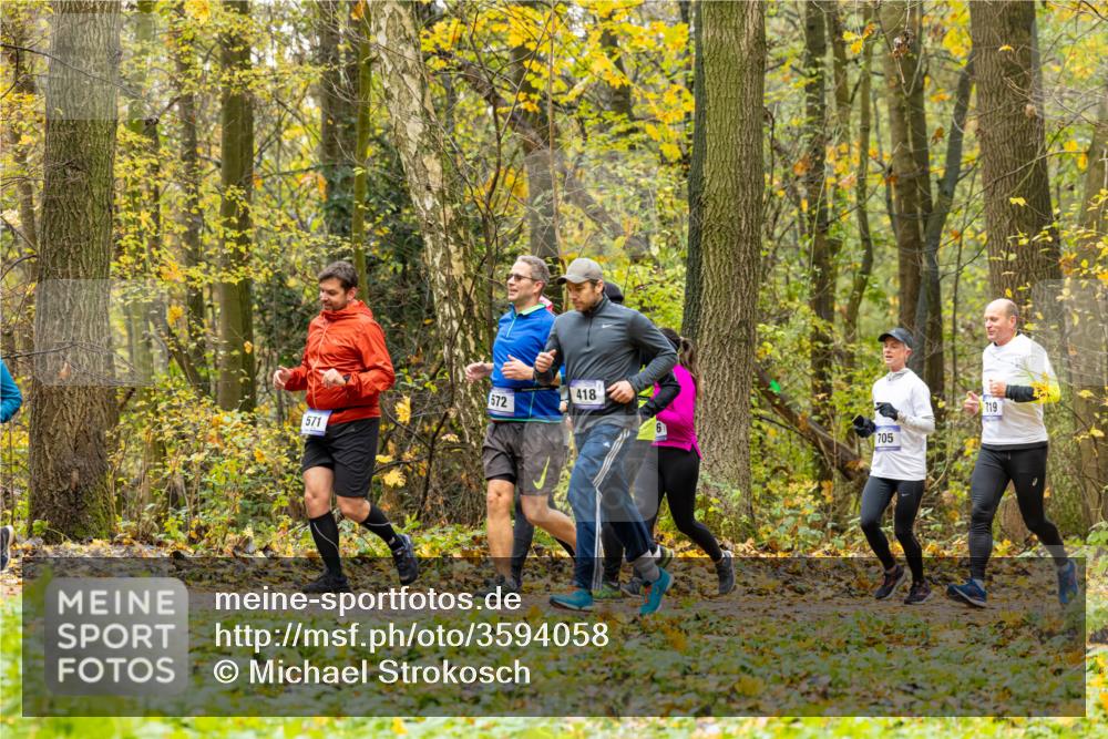 07.11.2021 - Bramfelder Winterlaufserie 2021/2022 Lauf 1 Michael Strokosch http://msf.ph/oto/3594058 07.11.2021 10:48:00 Laufen 572, 418, 719, 571, 705 meine-sportfotos.de