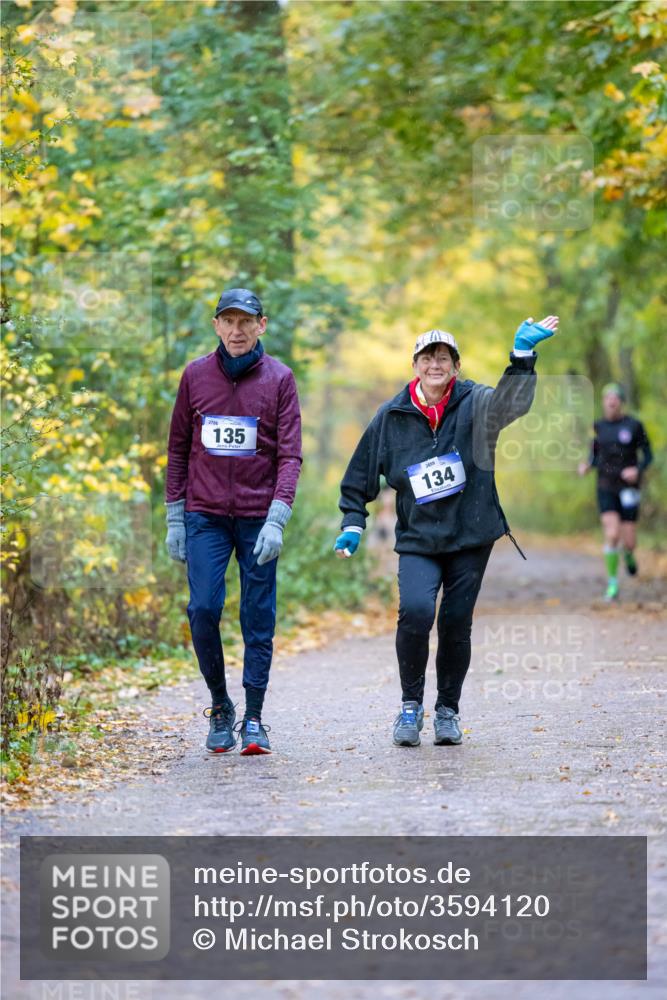 07.11.2021 - Bramfelder Winterlaufserie 2021/2022 Lauf 1 Michael Strokosch http://msf.ph/oto/3594120 07.11.2021 11:03:11 Laufen 135, 2659, 134 meine-sportfotos.de