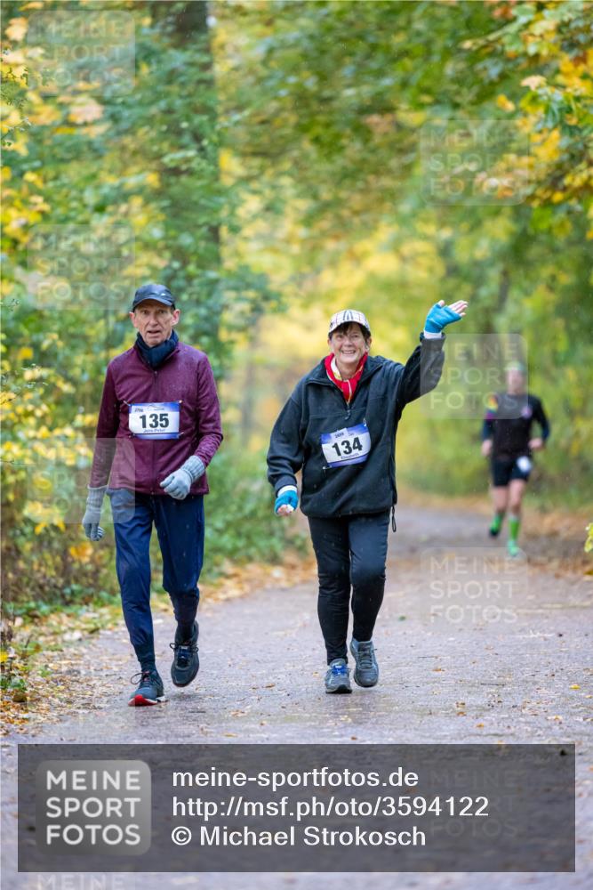 07.11.2021 - Bramfelder Winterlaufserie 2021/2022 Lauf 1 Michael Strokosch http://msf.ph/oto/3594122 07.11.2021 11:03:12 Laufen 2706, 135, 2659, 134 meine-sportfotos.de