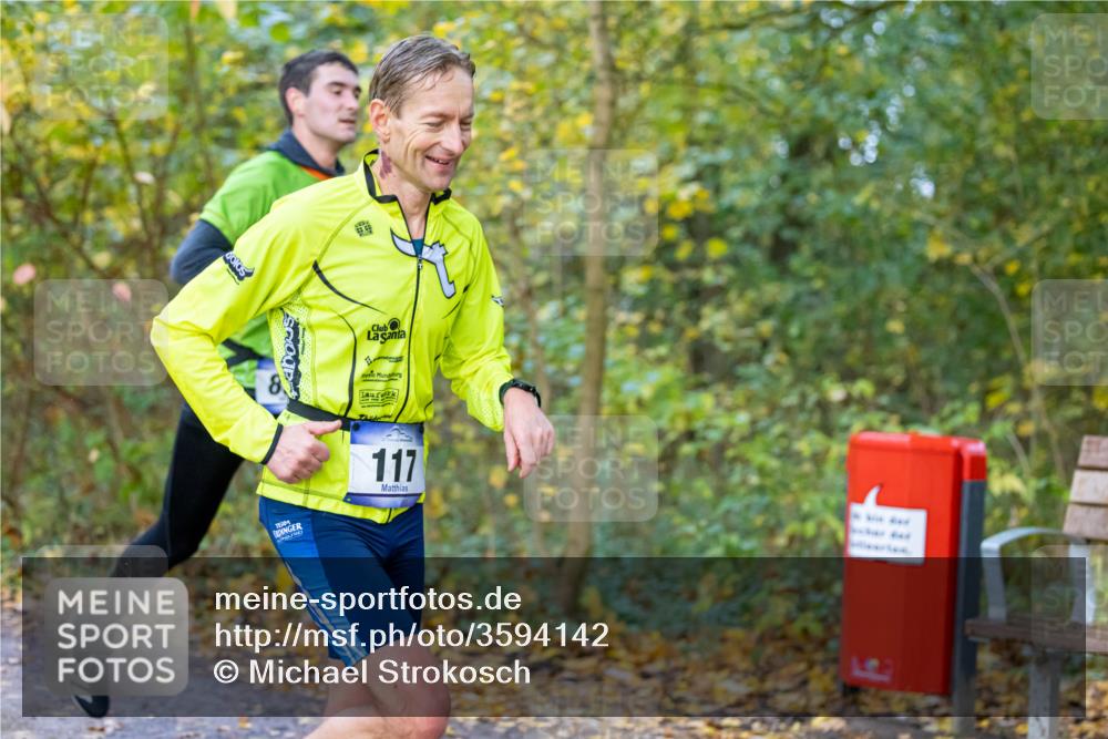 07.11.2021 - Bramfelder Winterlaufserie 2021/2022 Lauf 1 Michael Strokosch http://msf.ph/oto/3594142 07.11.2021 11:03:59 Laufen 8, 117 meine-sportfotos.de