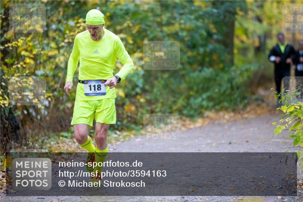 07.11.2021 - Bramfelder Winterlaufserie 2021/2022 Lauf 1 Michael Strokosch http://msf.ph/oto/3594163 07.11.2021 11:04:52 Laufen 118 meine-sportfotos.de