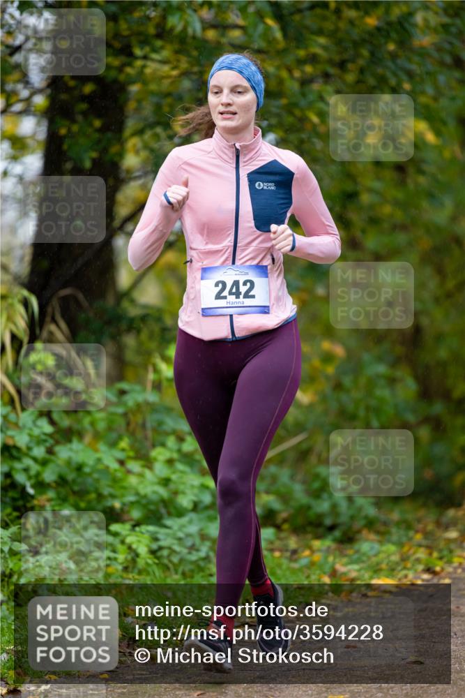 07.11.2021 - Bramfelder Winterlaufserie 2021/2022 Lauf 1 Michael Strokosch http://msf.ph/oto/3594228 07.11.2021 11:19:35 Laufen 242 meine-sportfotos.de