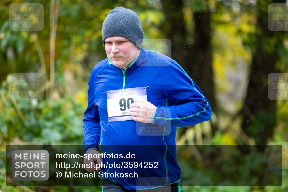 07.11.2021 - Bramfelder Winterlaufserie 2021/2022 Lauf 1 Michael Strokosch http://msf.ph/oto/3594252 07.11.2021 11:21:57 Laufen  meine-sportfotos.de