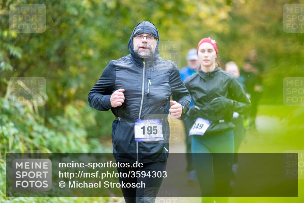 07.11.2021 - Bramfelder Winterlaufserie 2021/2022 Lauf 1 Michael Strokosch http://msf.ph/oto/3594303 07.11.2021 11:24:02 Laufen 49, 195 meine-sportfotos.de