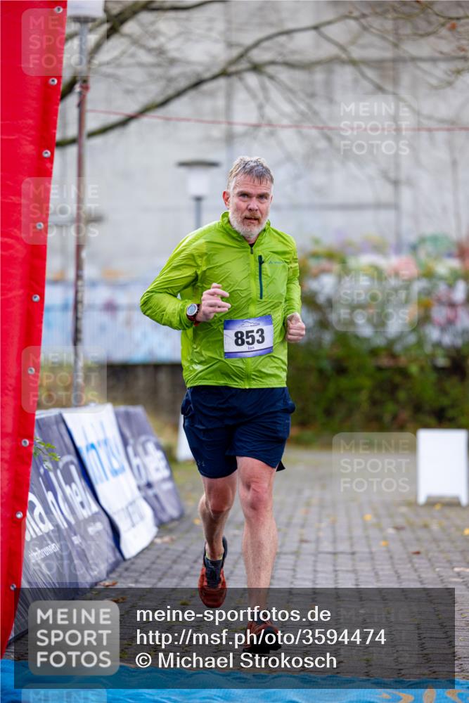 07.11.2021 - Bramfelder Winterlaufserie 2021/2022 Lauf 1 Michael Strokosch http://msf.ph/oto/3594474 07.11.2021 12:21:40 Laufen 853 meine-sportfotos.de