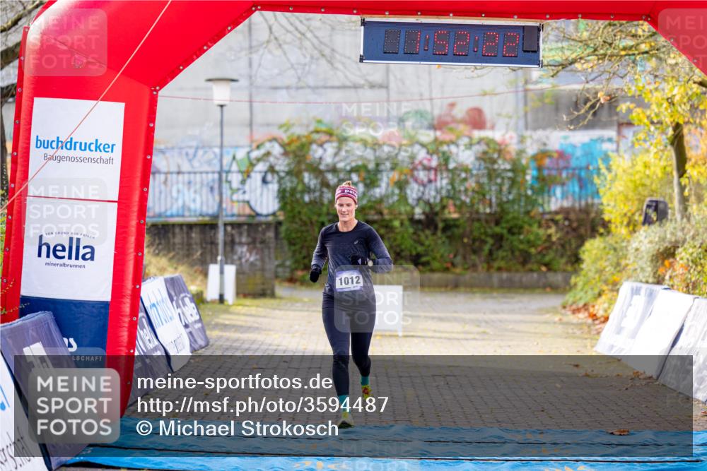 07.11.2021 - Bramfelder Winterlaufserie 2021/2022 Lauf 1 Michael Strokosch http://msf.ph/oto/3594487 07.11.2021 12:23:16 Laufen 1012 meine-sportfotos.de