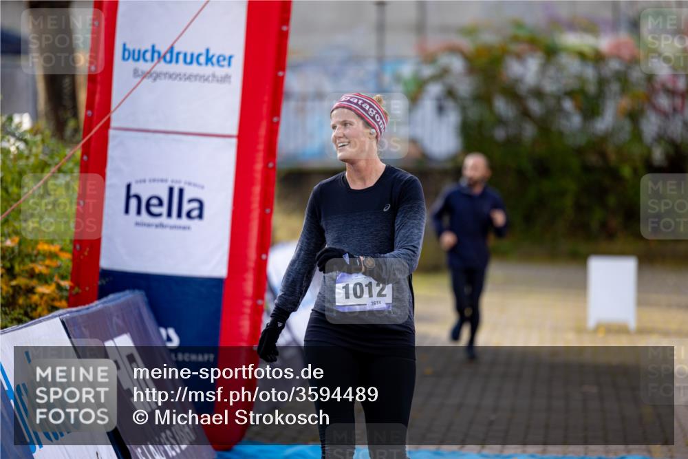 07.11.2021 - Bramfelder Winterlaufserie 2021/2022 Lauf 1 Michael Strokosch http://msf.ph/oto/3594489 07.11.2021 12:23:18 Laufen 1012, 2614 meine-sportfotos.de