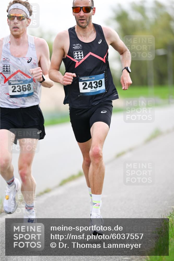 07.04.2024 - 43. Internationalen Wilhelmsburger Insellauf Dr. Thomas Lammeyer http://msf.ph/oto/6037557 07.04.2024 10:21:29 Laufen 2368, 43, 2439 meine-sportfotos.de