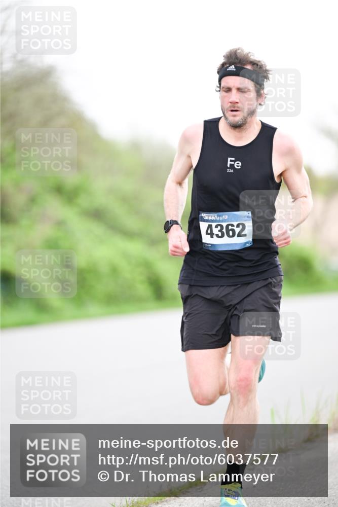 07.04.2024 - 43. Internationalen Wilhelmsburger Insellauf Dr. Thomas Lammeyer http://msf.ph/oto/6037577 07.04.2024 10:22:20 Laufen 226, 4362 meine-sportfotos.de