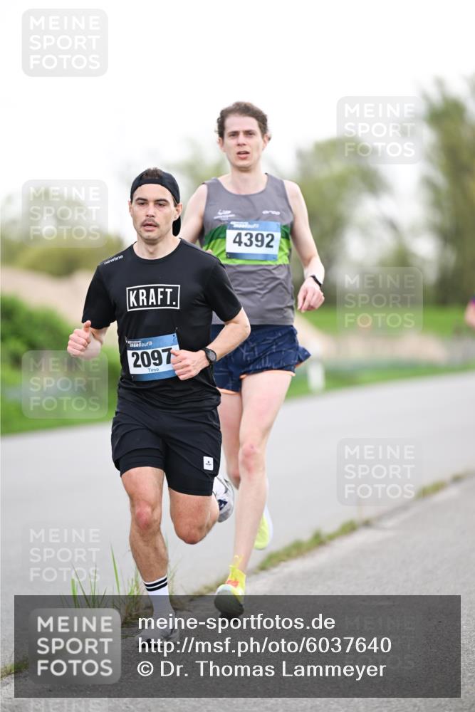 07.04.2024 - 43. Internationalen Wilhelmsburger Insellauf Dr. Thomas Lammeyer http://msf.ph/oto/6037640 07.04.2024 10:22:49 Laufen 2097, 4392 meine-sportfotos.de