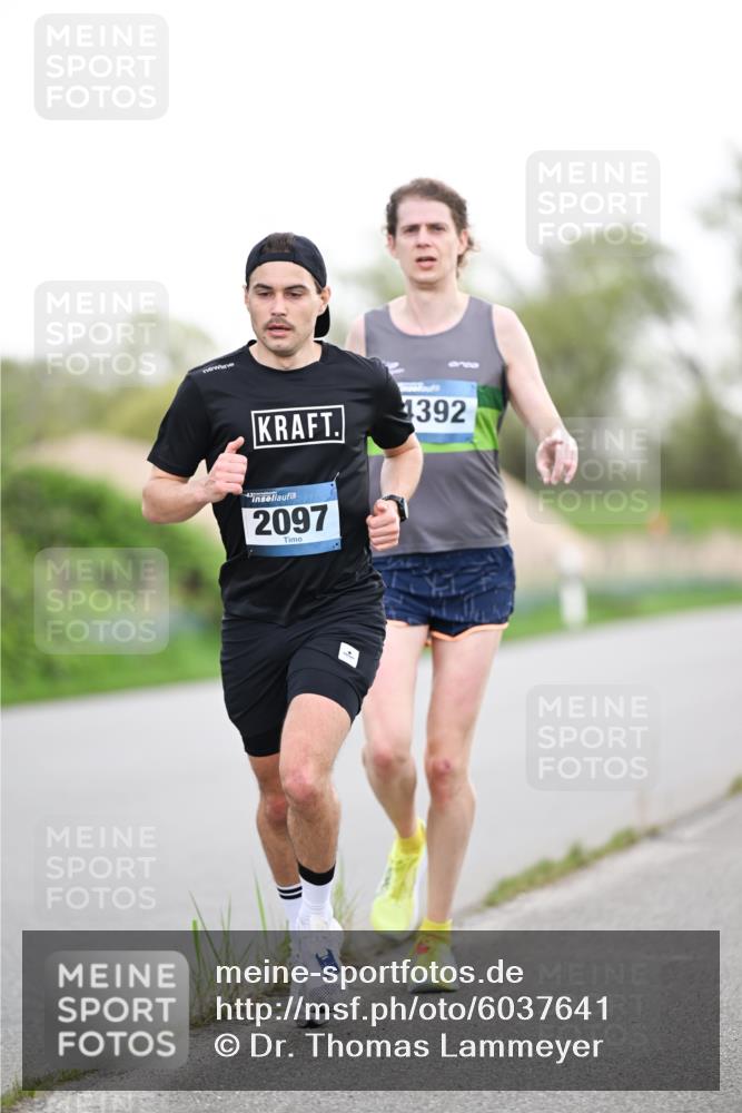 07.04.2024 - 43. Internationalen Wilhelmsburger Insellauf Dr. Thomas Lammeyer http://msf.ph/oto/6037641 07.04.2024 10:22:49 Laufen 4392, 2097 meine-sportfotos.de